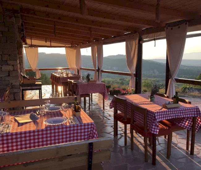 romantic dinner in hvar croatia