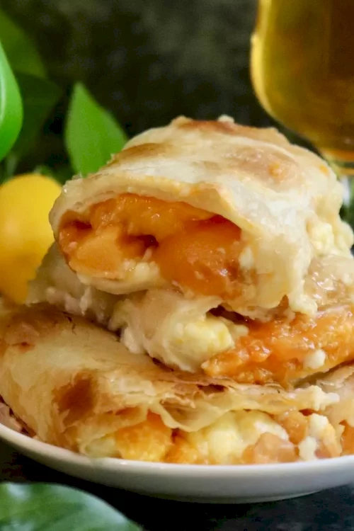 RECEPT Štrudla s marelicama, pivom i bademima